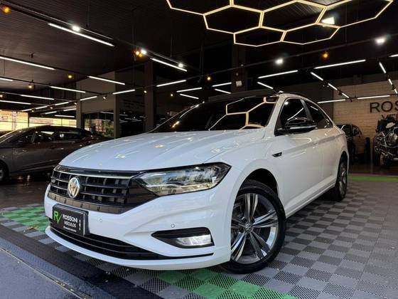 VOLKSWAGEN JETTA 1.4 250 TSI TOTAL FLEX R-LINE TIPTRONIC VOLKSWAGEN JETTA 1.4 250 TSI TOTAL FLEX R-LINE TIPTRONIC